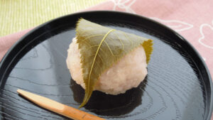 もち米で作る「桜餅」